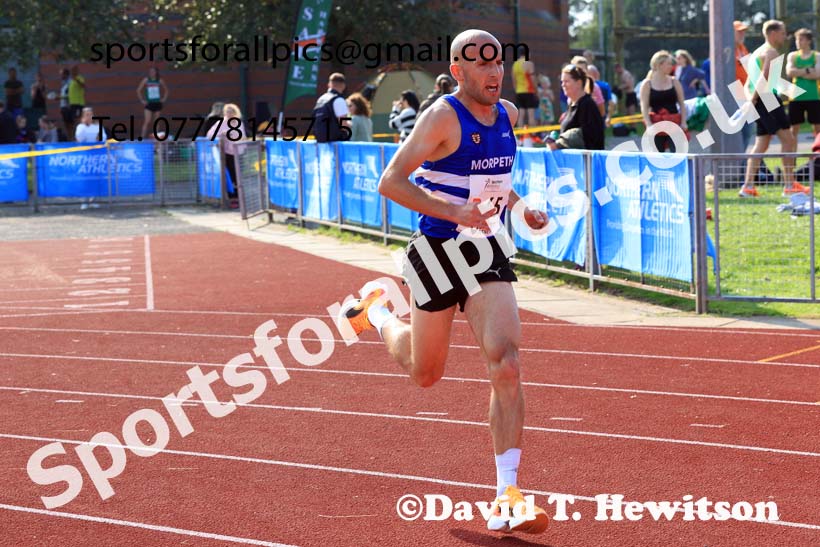 Mens 6 Stage Relay, 2024 Northern Mens 6 and Womens 4 and Youngsters Relays, Stanley Park, Blackpool.  Photo: David T. Hewitson/Sports for All Pics
